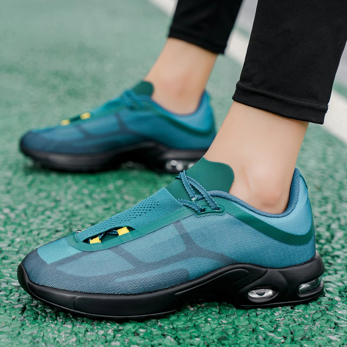 Running shoes men 2025 Autumn New style Fashionable and versatile Anti-slip sneakers Outdoor Jogging Training sneakers men