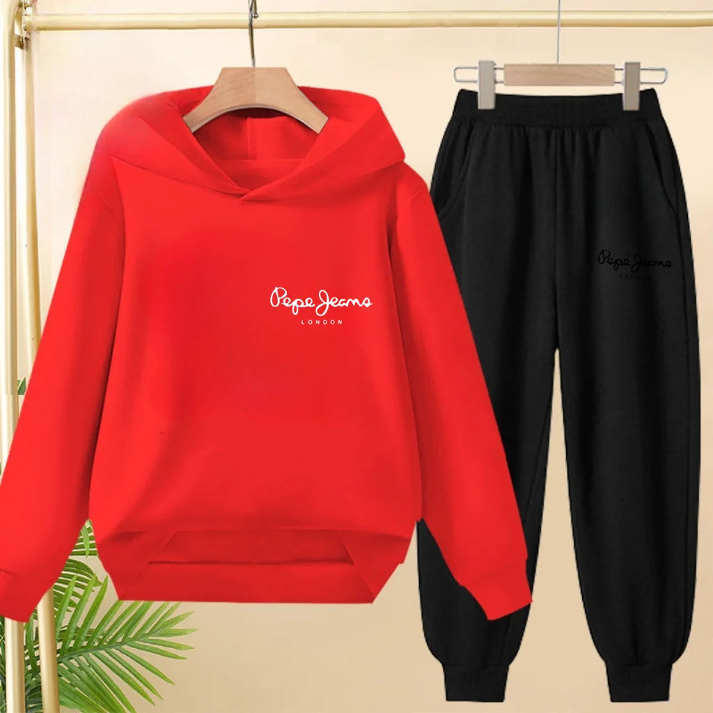 Children's Sportswear Sets: Loose Hooded Sweatshirts and Trousers for Children Aged 3 to 13. Gifts for Boys and Girls