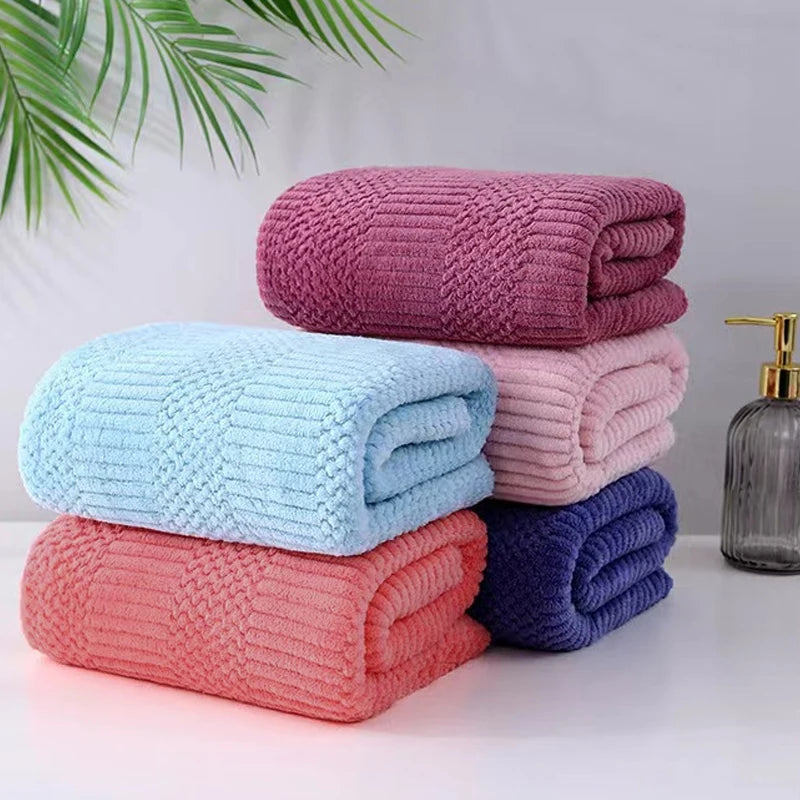 Two-piece High Density Coral Velvet Towel Bath Towel Mother Set Thickened Absorbent Soft Gift Home Towels Bathroom