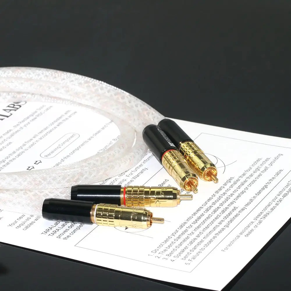 A pair of imported high-end 2RCA to 2RCA signal cables, CD amplifier, gallbladder, and audio connection cables