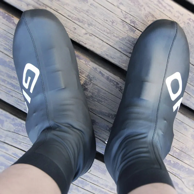 GIYO Waterproof Cycling Shoe Covers Women Men Shoes Cover MTB Road Bike Racing Overshoes Waterproof Shoe Covers Lock Protector