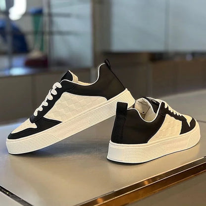 Summer men's new breathable white shoes men's trendy and versatile thick soled sports shoes casual shoes board shoes running sho