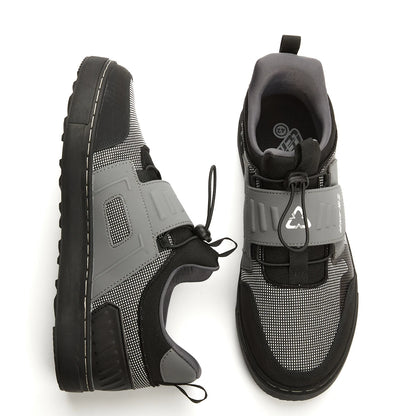 Professional cycling shoes with hard soles, wear-resistant, suitable for road and mountain bikes. Spring new style bicycle shoes