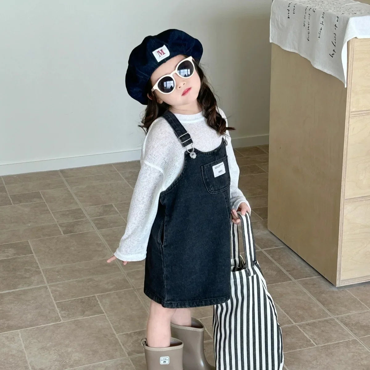 Children Clothing Girls Denim Dress Spring 2024 New Fashion Casual Large Pocket Strap Casual Simple Solid Color Girls Dress