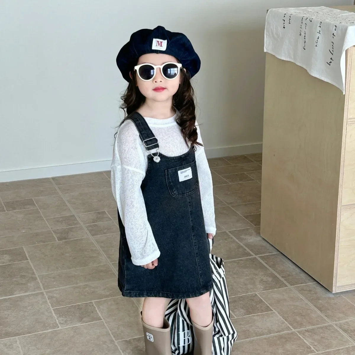 Children Clothing Girls Denim Dress Spring 2024 New Fashion Casual Large Pocket Strap Casual Simple Solid Color Girls Dress